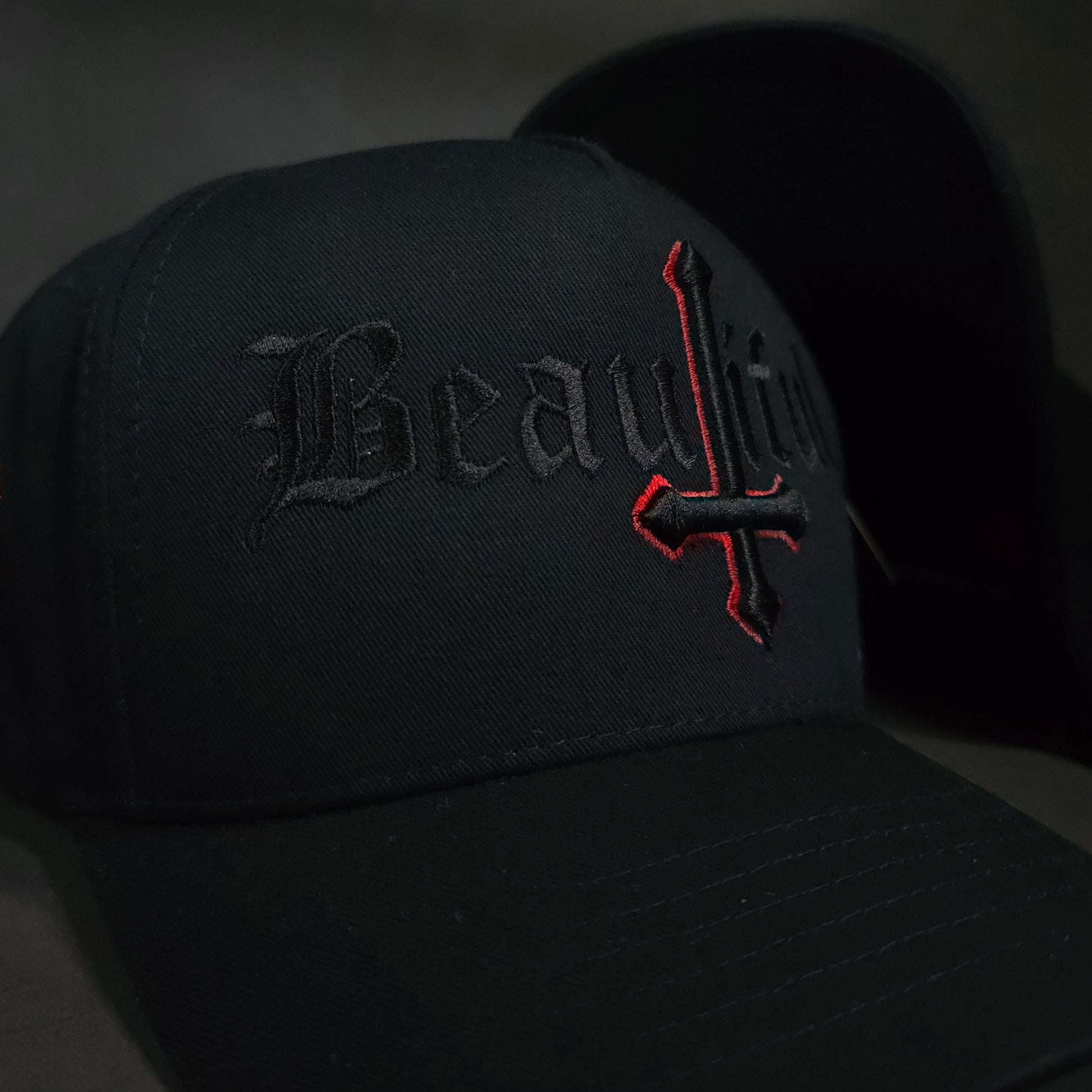 Gorra Beatiful Cruz KzGCaps