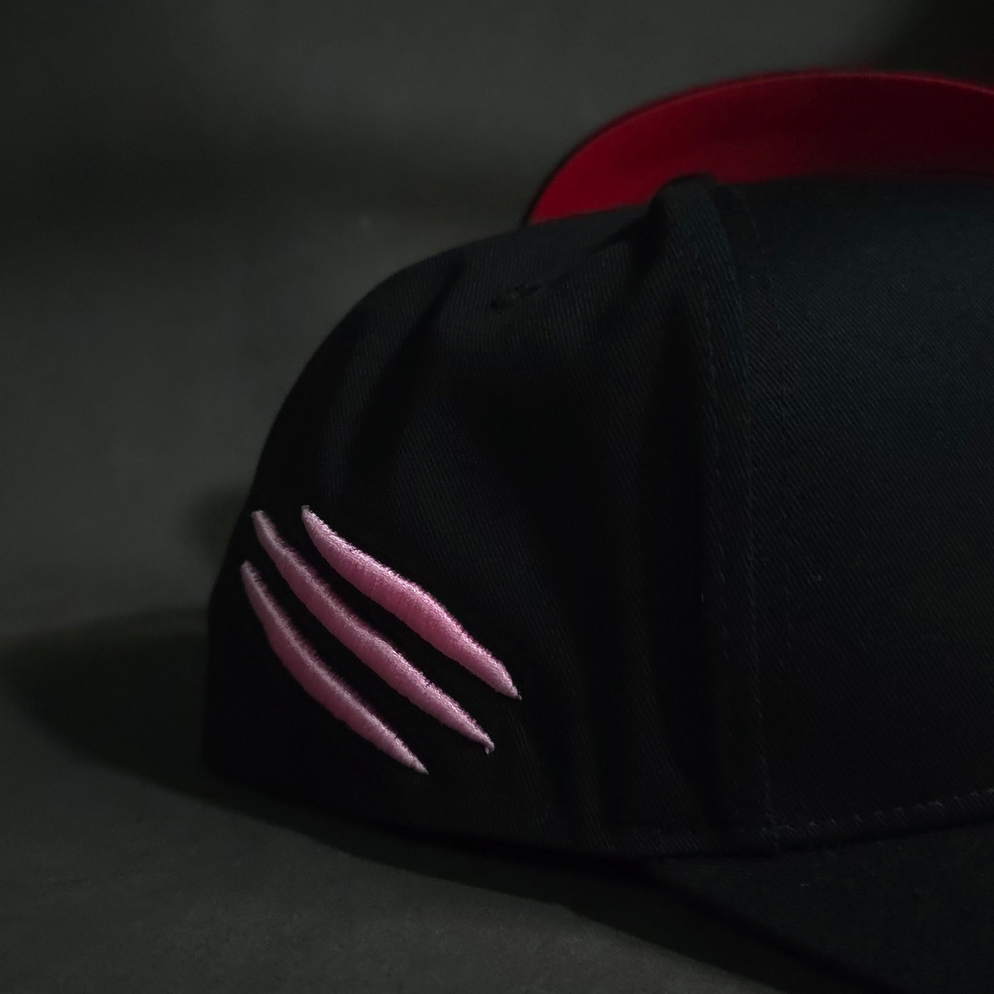 Gorra Fresa Tusi Líneas KzGCaps